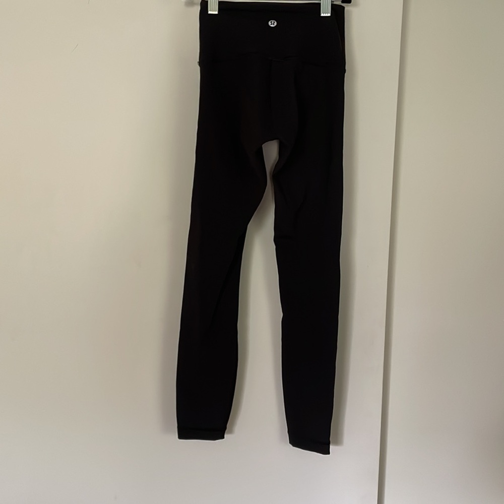 Lululemon leggings size 0 and 33 inches long